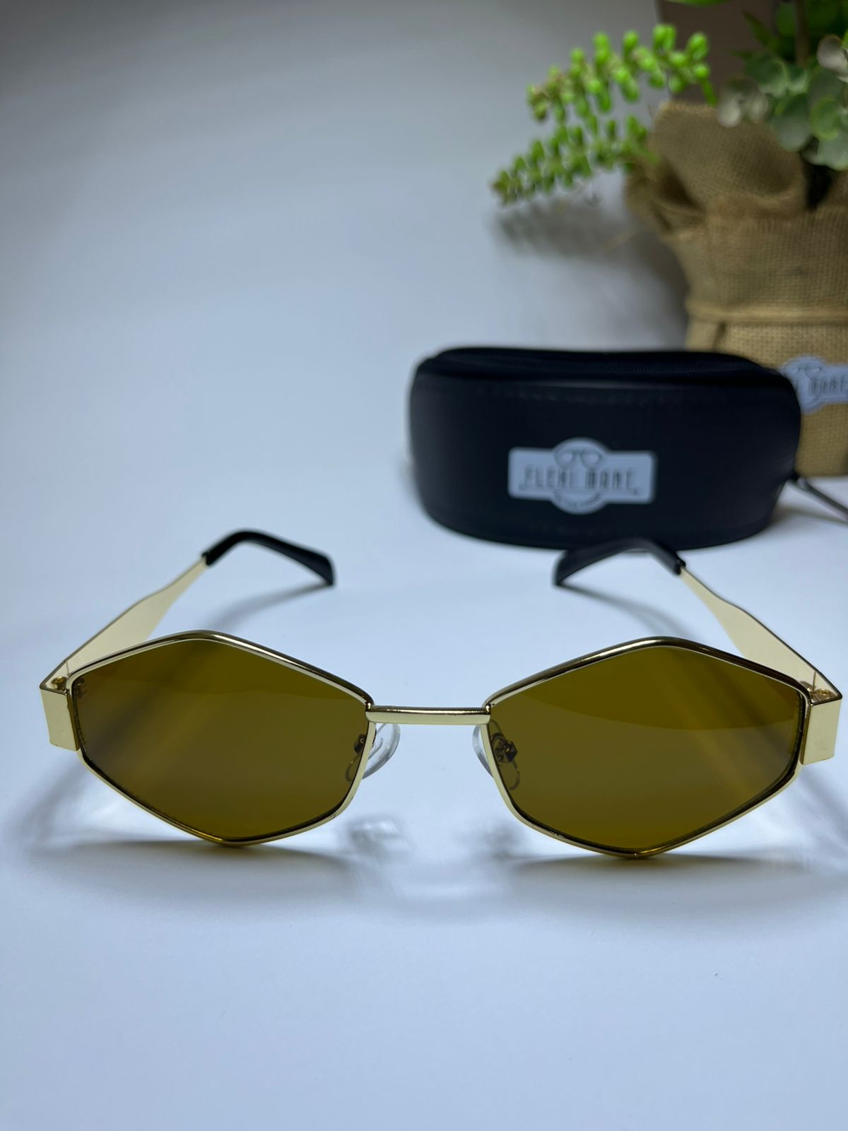Aurora Luxe Slim Metal Sunglasses